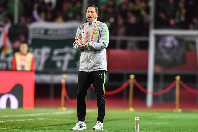 曼恩3年4700万提前续约快船 上赛季场均8.8分